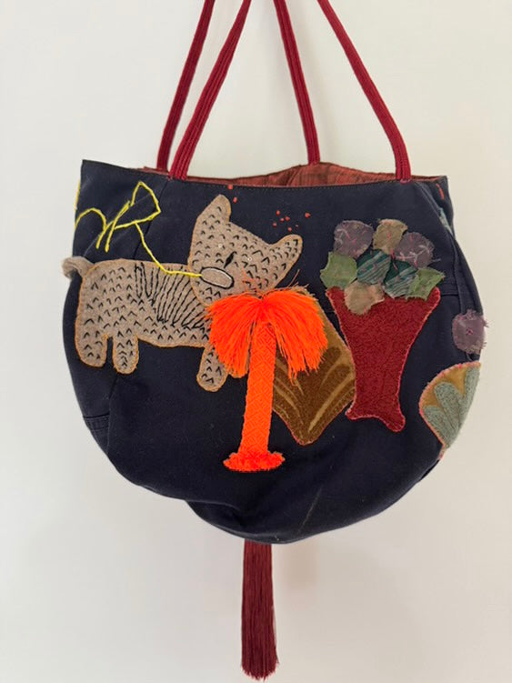 Lantern Bag - The Bag Of Roar