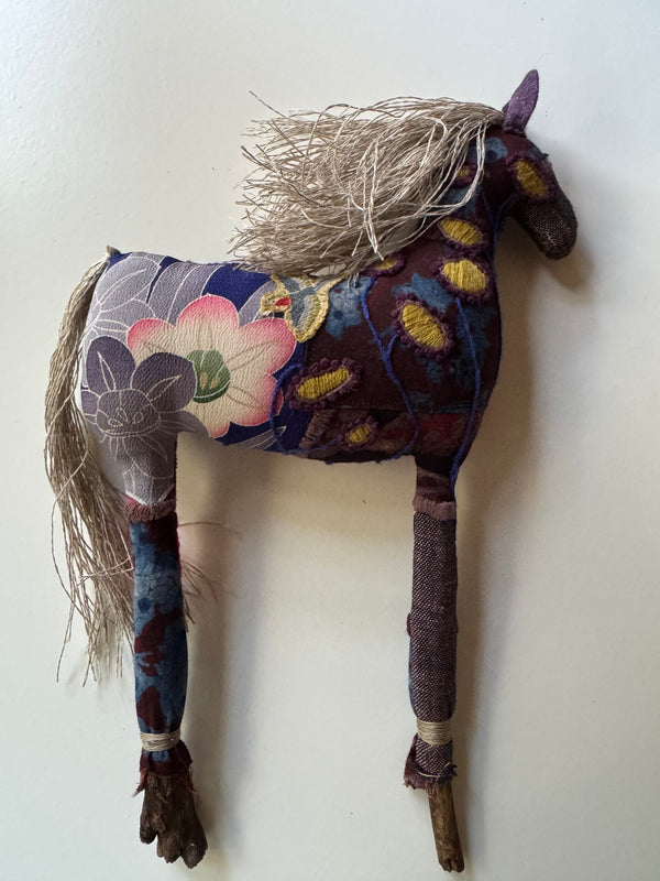 Horse -  Pollination