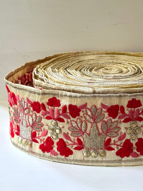 Embroidered Trim - Floral Folklore