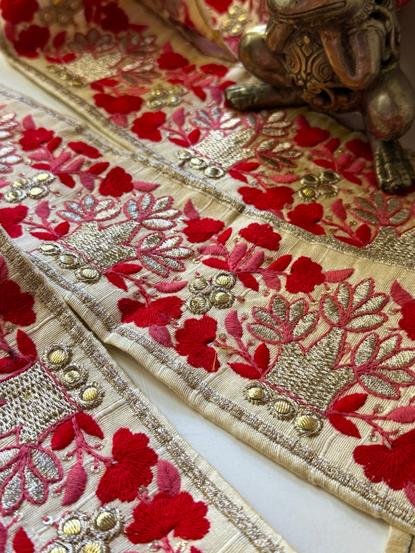 Embroidered Trim - Floral Folklore